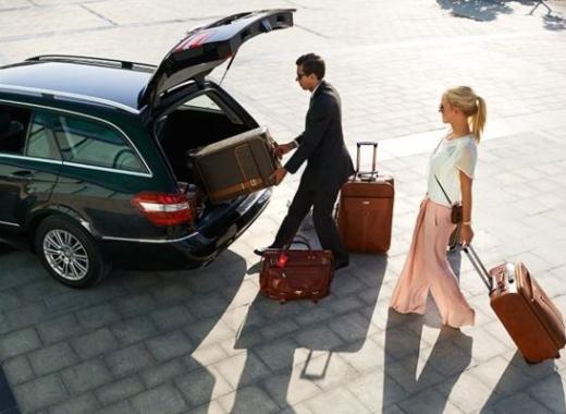 Pick-Up & Drop-Off Service